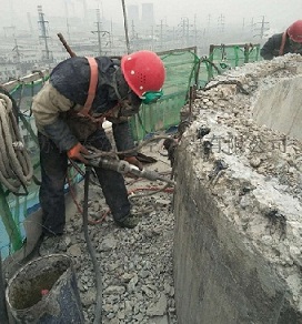 重慶水泥煙囪人工拆除開片施工組織方案