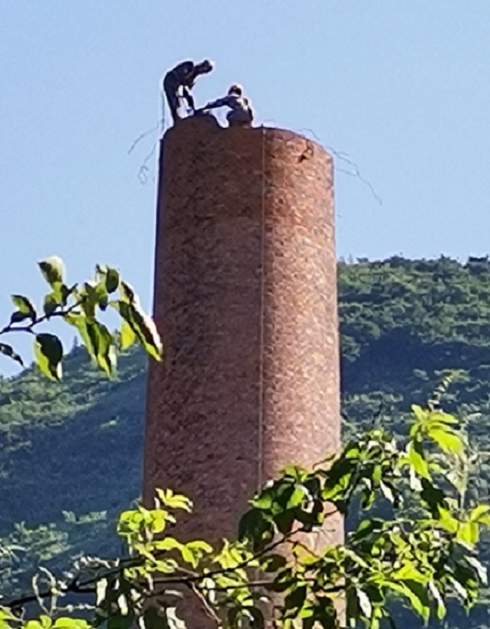 新鄉(xiāng)煙囪拆除公司 方案全面