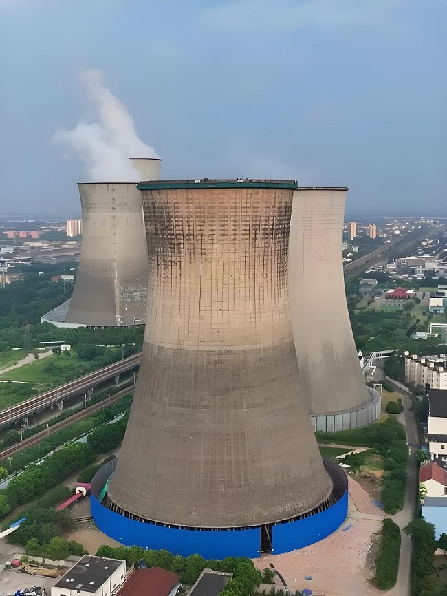 保定電廠冷卻塔拆除方案：如何安全、高效地實(shí)現(xiàn)拆除？